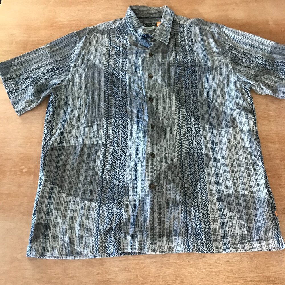 Quicksilver Shirt Men L Gray Geometric Button Up Pocket Short Sleeve Collared - Picture 1 of 13